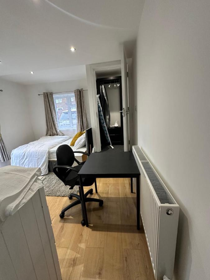 Keedonwood Road Bromley, Rooms With Free Wifi מראה חיצוני תמונה