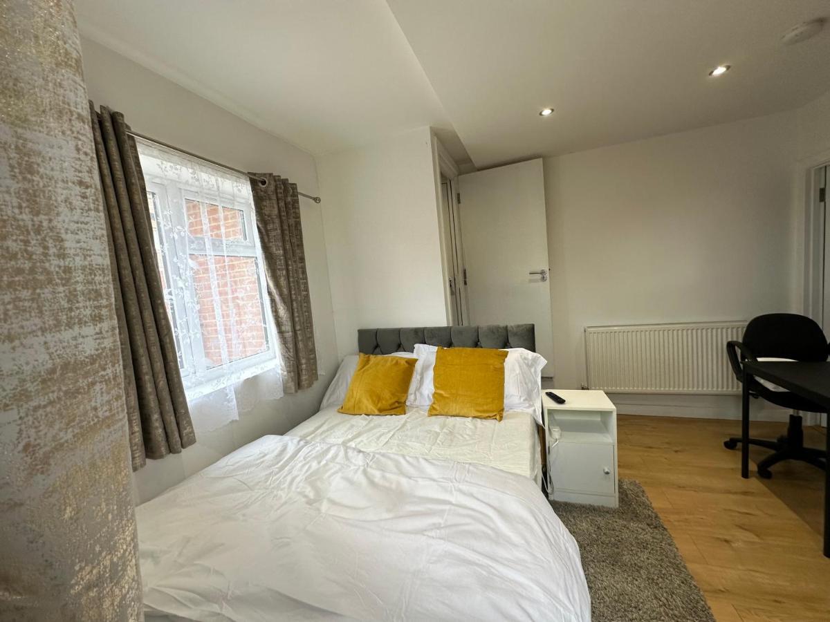 Keedonwood Road Bromley, Rooms With Free Wifi מראה חיצוני תמונה