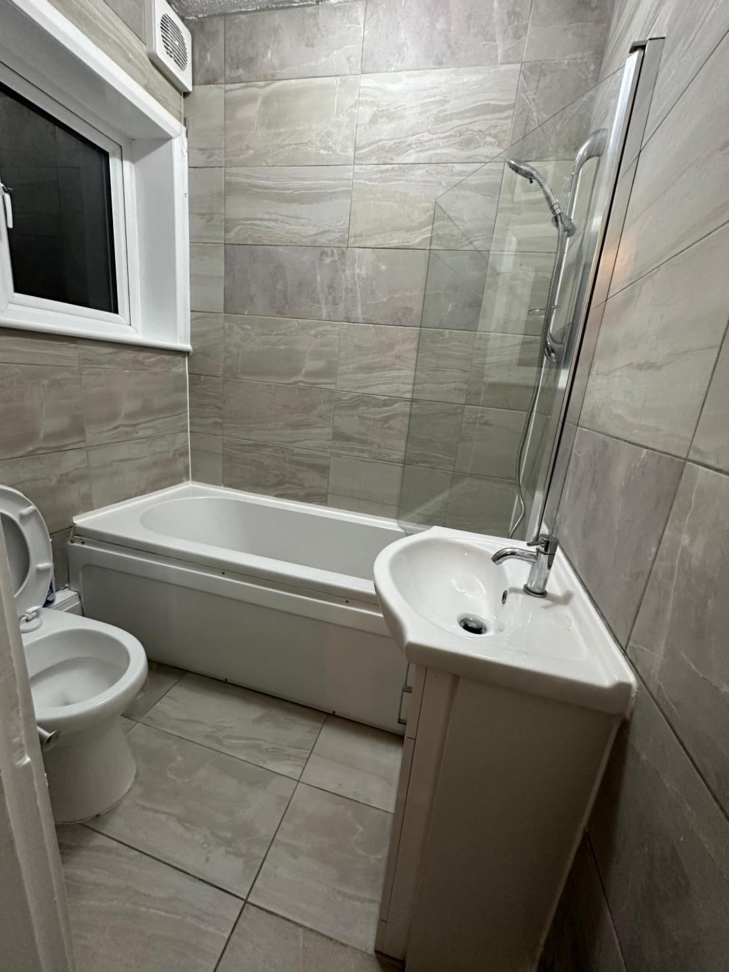 Keedonwood Road Bromley, Rooms With Free Wifi מראה חיצוני תמונה